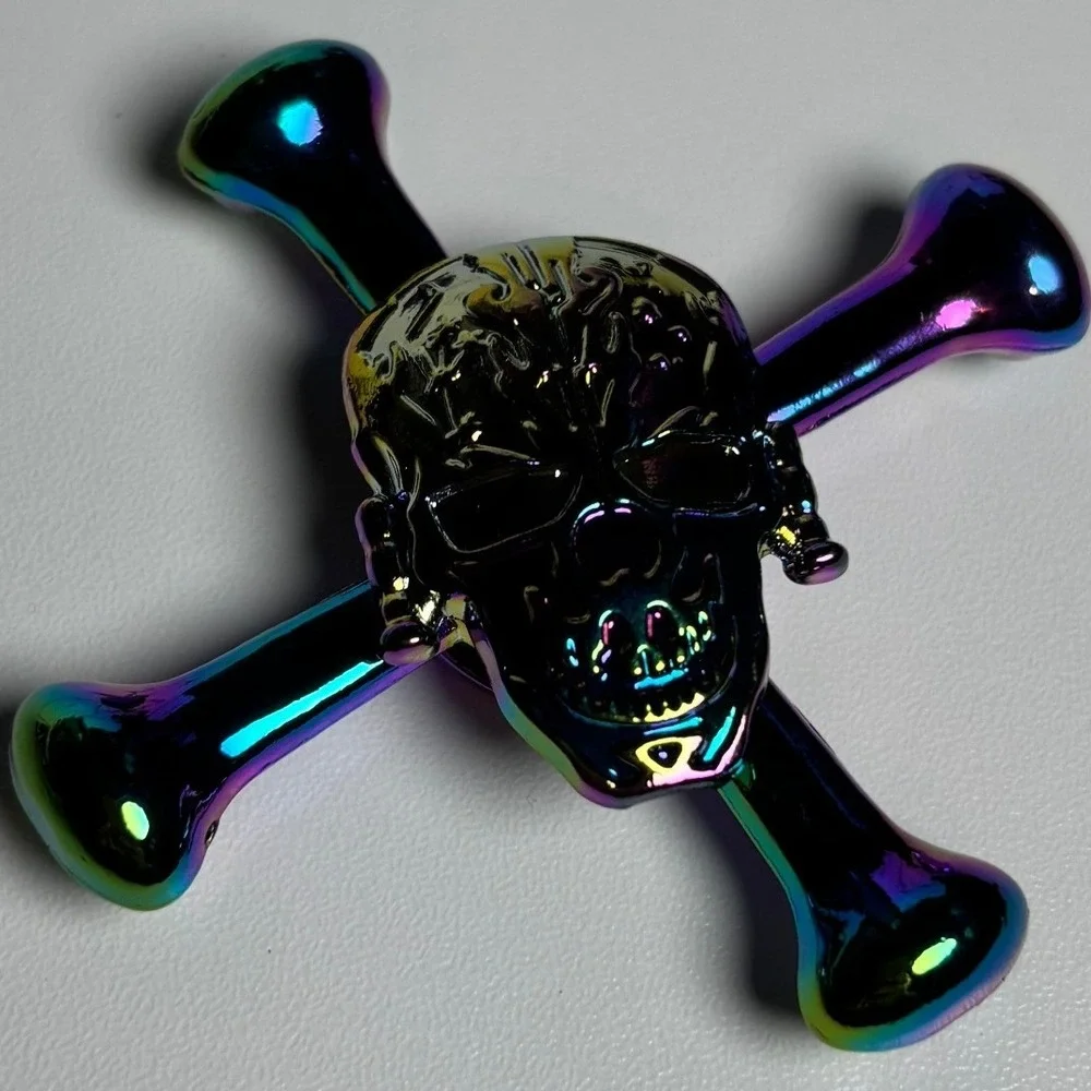 Iridescent‎ Skull and Crossbones Metal Fidget Spinner Rainbow Oil Slick Finish